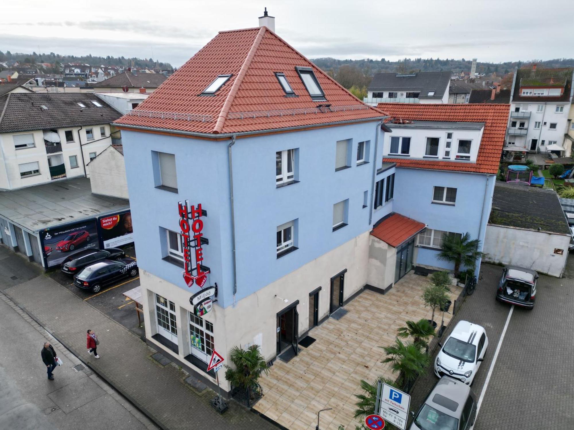 Hotel Bruchsaler Herz Exterior photo